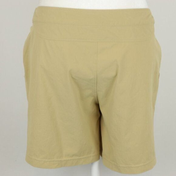 GoLite Women's Medium Tan Quick Dry Mid Rise Flat Front Stretch Bermuda Shorts - Picture 3 of 11